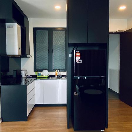 Dream Suite 2 - Landmark Residence 1, High Floor, Nice View, Wi-Fi & Tv Box Kajang Exteriör bild