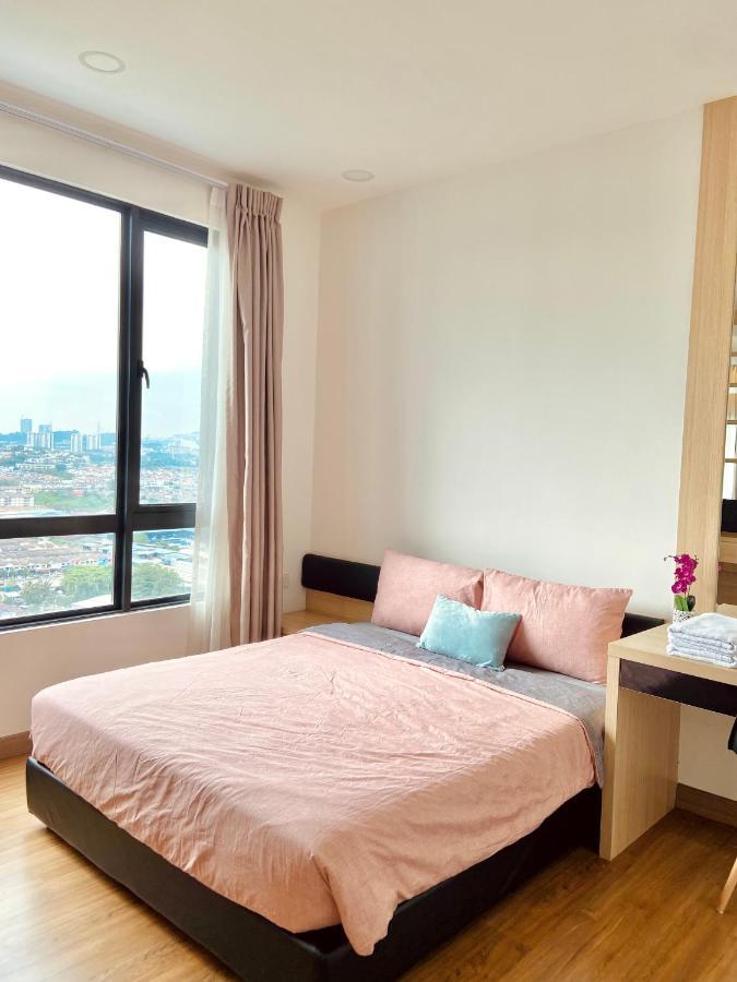 Dream Suite 2 - Landmark Residence 1, High Floor, Nice View, Wi-Fi & Tv Box Kajang Exteriör bild