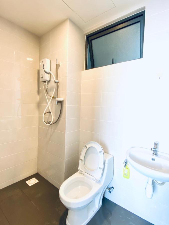 Dream Suite 2 - Landmark Residence 1, High Floor, Nice View, Wi-Fi & Tv Box Kajang Exteriör bild