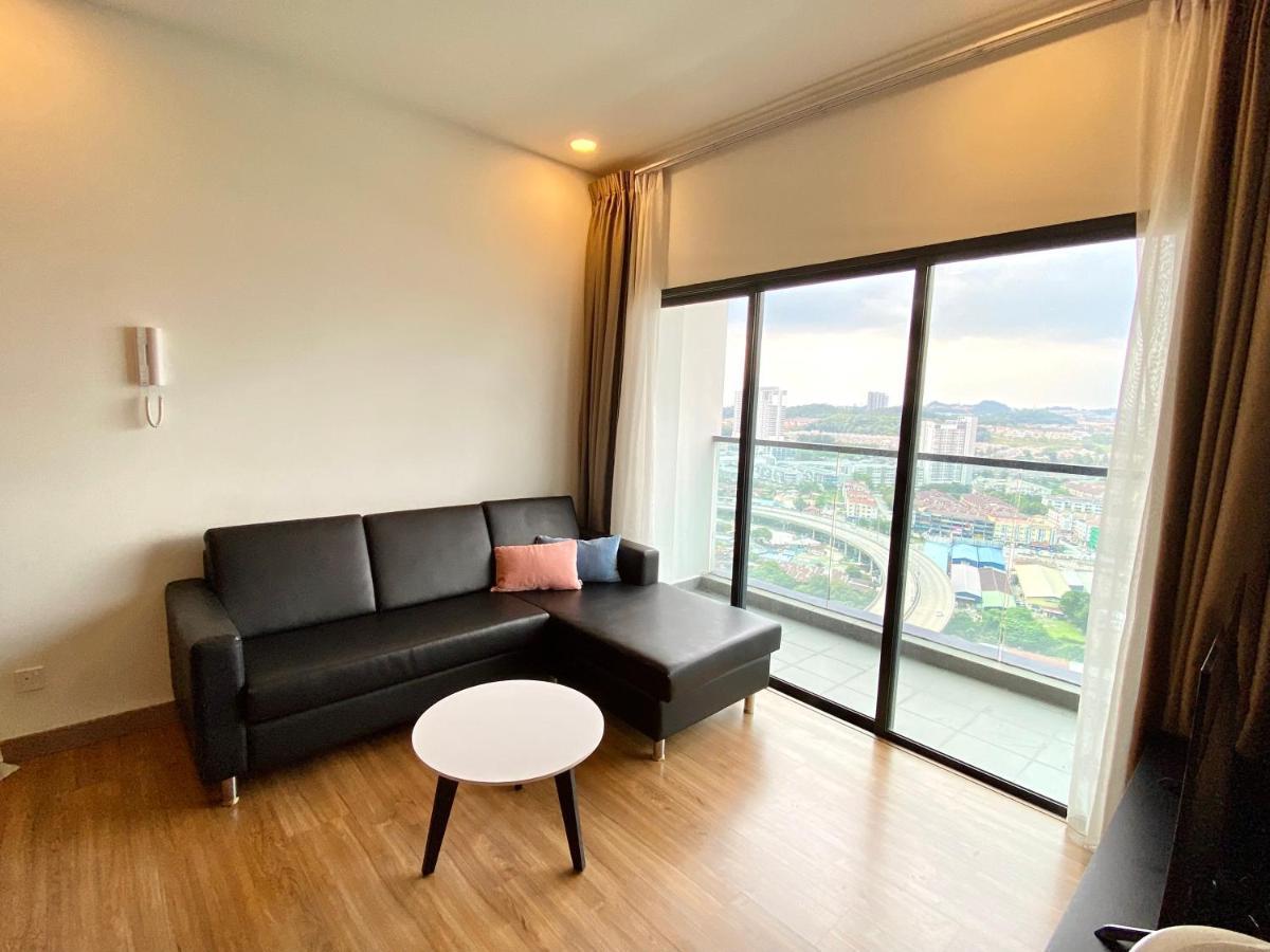 Dream Suite 2 - Landmark Residence 1, High Floor, Nice View, Wi-Fi & Tv Box Kajang Exteriör bild