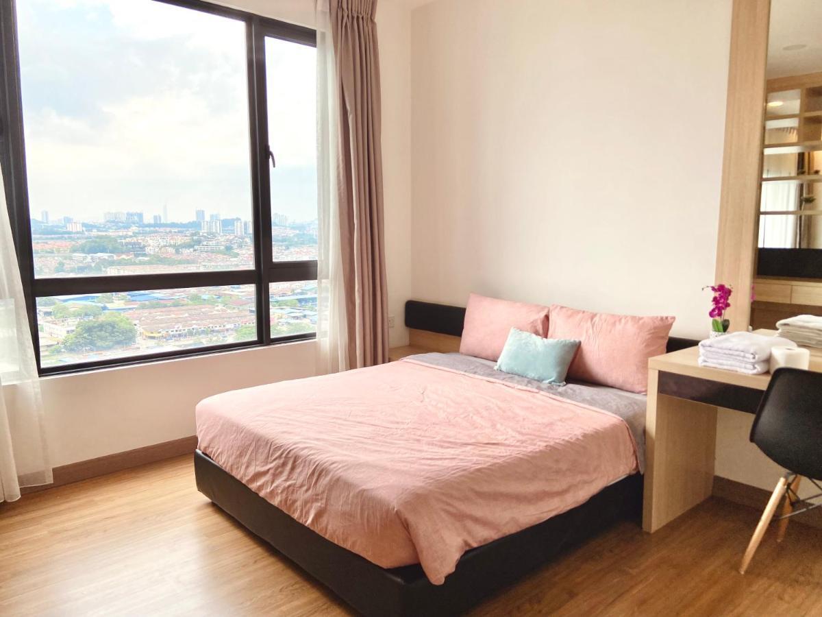 Dream Suite 2 - Landmark Residence 1, High Floor, Nice View, Wi-Fi & Tv Box Kajang Exteriör bild